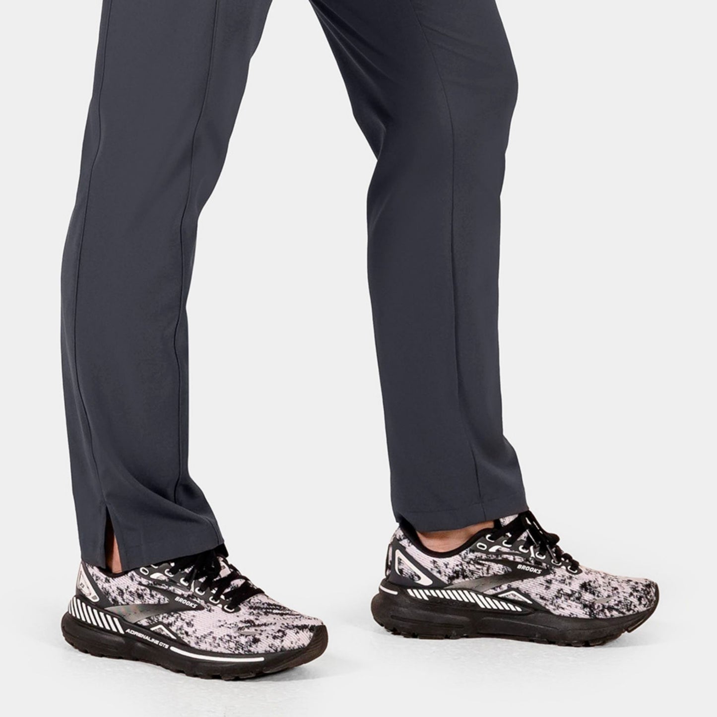 Women's EPIC Tapered Leg pants (Petite)