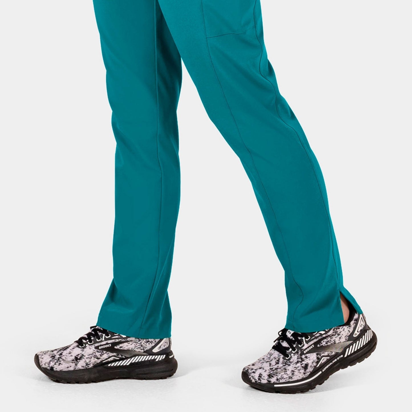 Women's EPIC Tapered Leg pants (Petite)