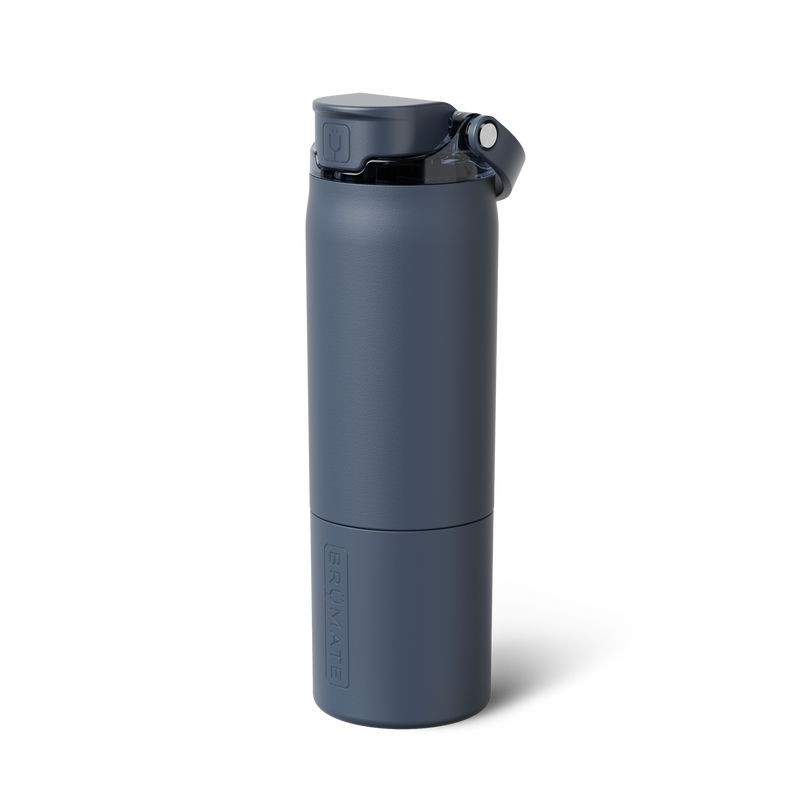 Brumate Rise 25oz  with Leak Proof MagFlip™ lid lock